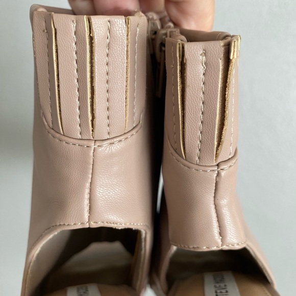 Steve Madden Heels Women’s Size 8.5 Block Chunky Heel Boots Taupe Peeptoe - Picture 7 of 9